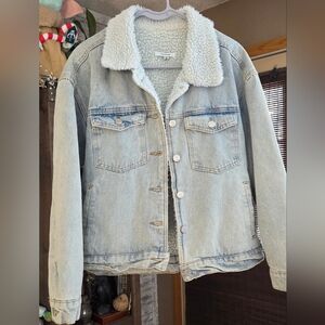 PacSun Light Colored Jean Jacket With Light Blue  Sherpa Lining